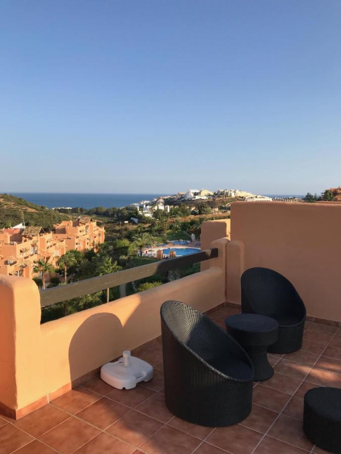 Penthouse, Casares Del Sol, Malaga Leilighet Eksteriør bilde